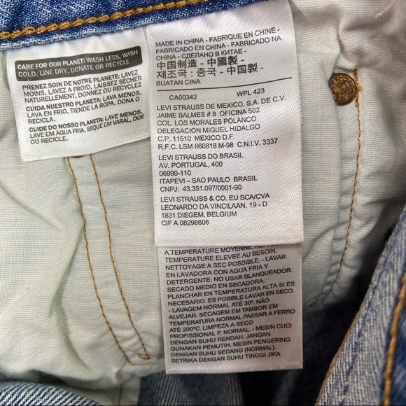 NEW Levis 501 Wild Dreaming Cut Off Shorts - Picture 7 of 11